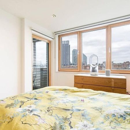 1 Bedroom Penthouse Flat In East لندن المظهر الخارجي الصورة